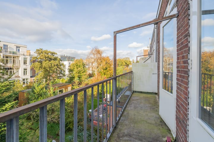 Photo 43 of Fraunhoferstraat 7-H