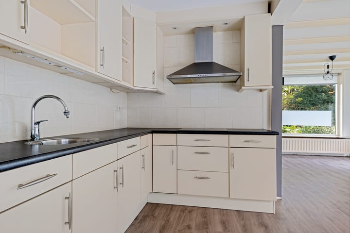 Photo 14 of Torenlaan 8