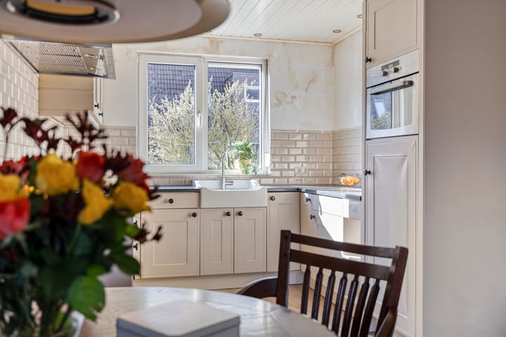 Photo 16 of Herman Oolbekkinkstraat 11