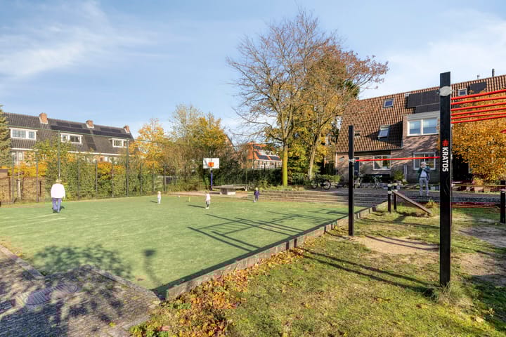 Photo 45 of Herman Oolbekkinkstraat 11