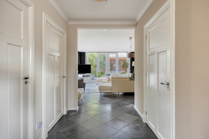 Foto 15 van Veldstraat 51