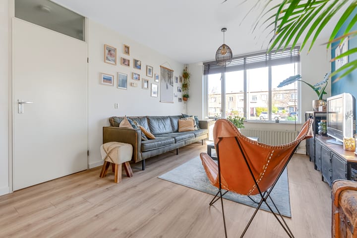 Foto 5 van Tjerk Kloostralaan 12