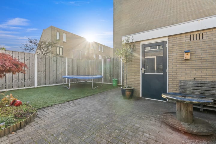 Foto 23 van Tjerk Kloostralaan 12