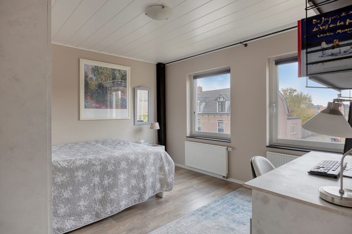 Foto 42 van Veldstraat 51