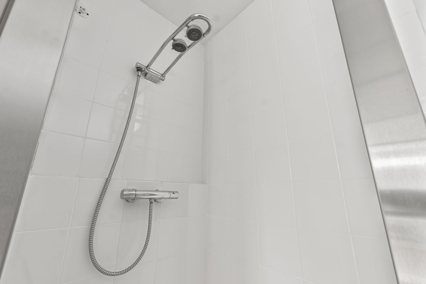 Foto 40 van Tjerk Kloostralaan 12