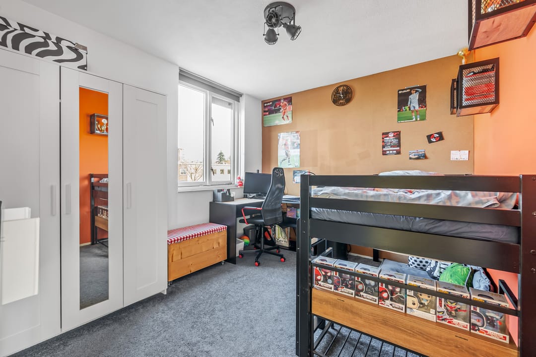 Foto 43 van Tjerk Kloostralaan 12