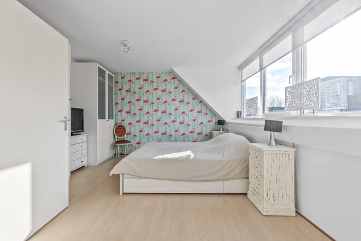 Foto 35 van Tjerk Kloostralaan 12