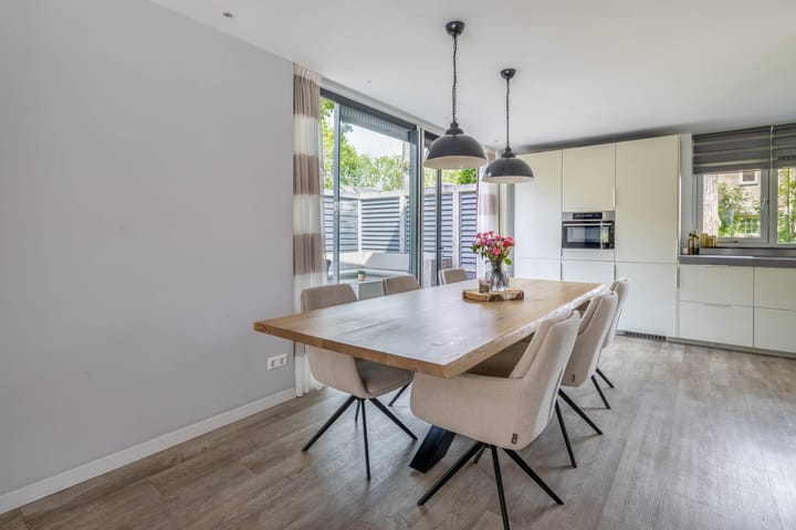 Foto 12 van Elzenstraat 6