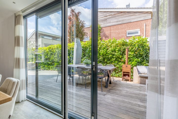 Foto 18 van Elzenstraat 6