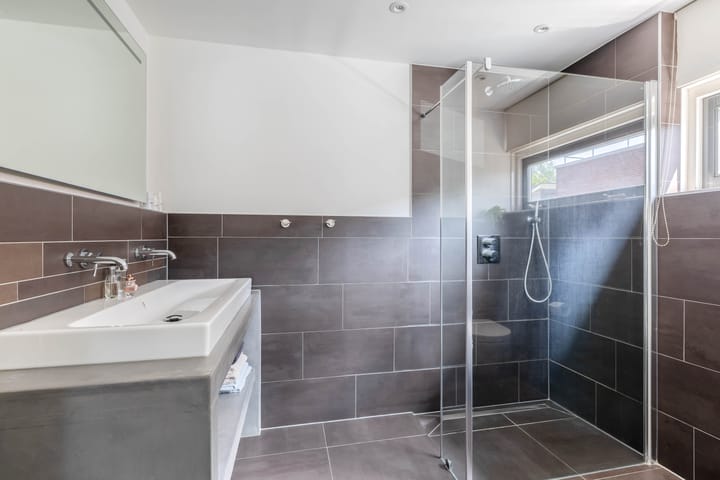 Foto 23 van Elzenstraat 6