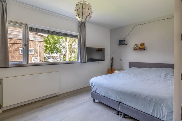 Foto 27 van Elzenstraat 6