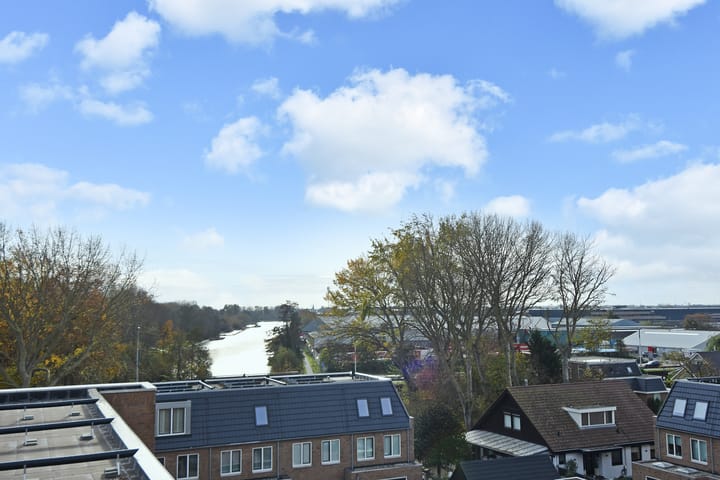 Foto 24 van Thomas Mannsingel 22