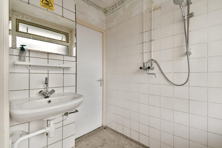 Foto 17 van Van Oldenbarneveltplein 36