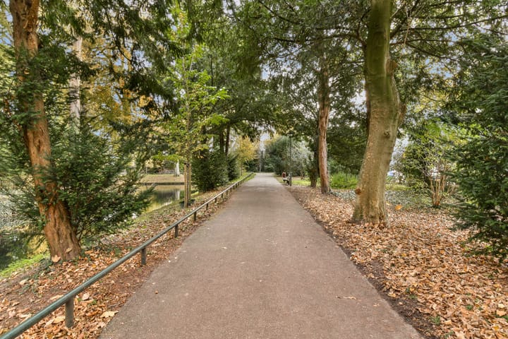 Foto 20 van Van Oldenbarneveltplein 36