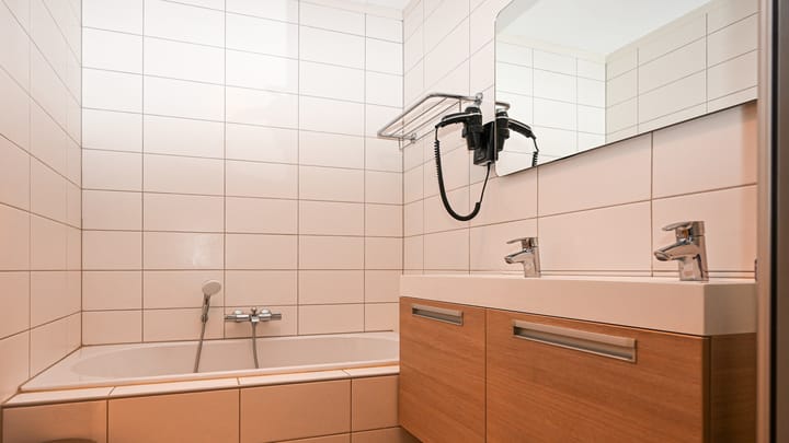 Foto 18 van Heereweg 5-38