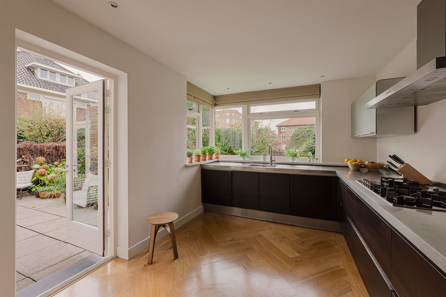 Photo 14 of Apollolaan 52