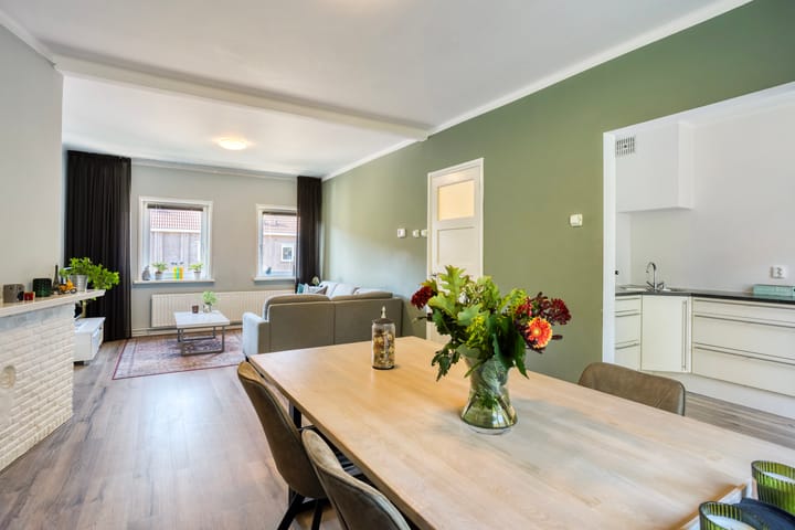 Photo 4 of Petrus Dondersstraat 169