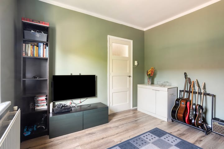 Photo 16 of Petrus Dondersstraat 169