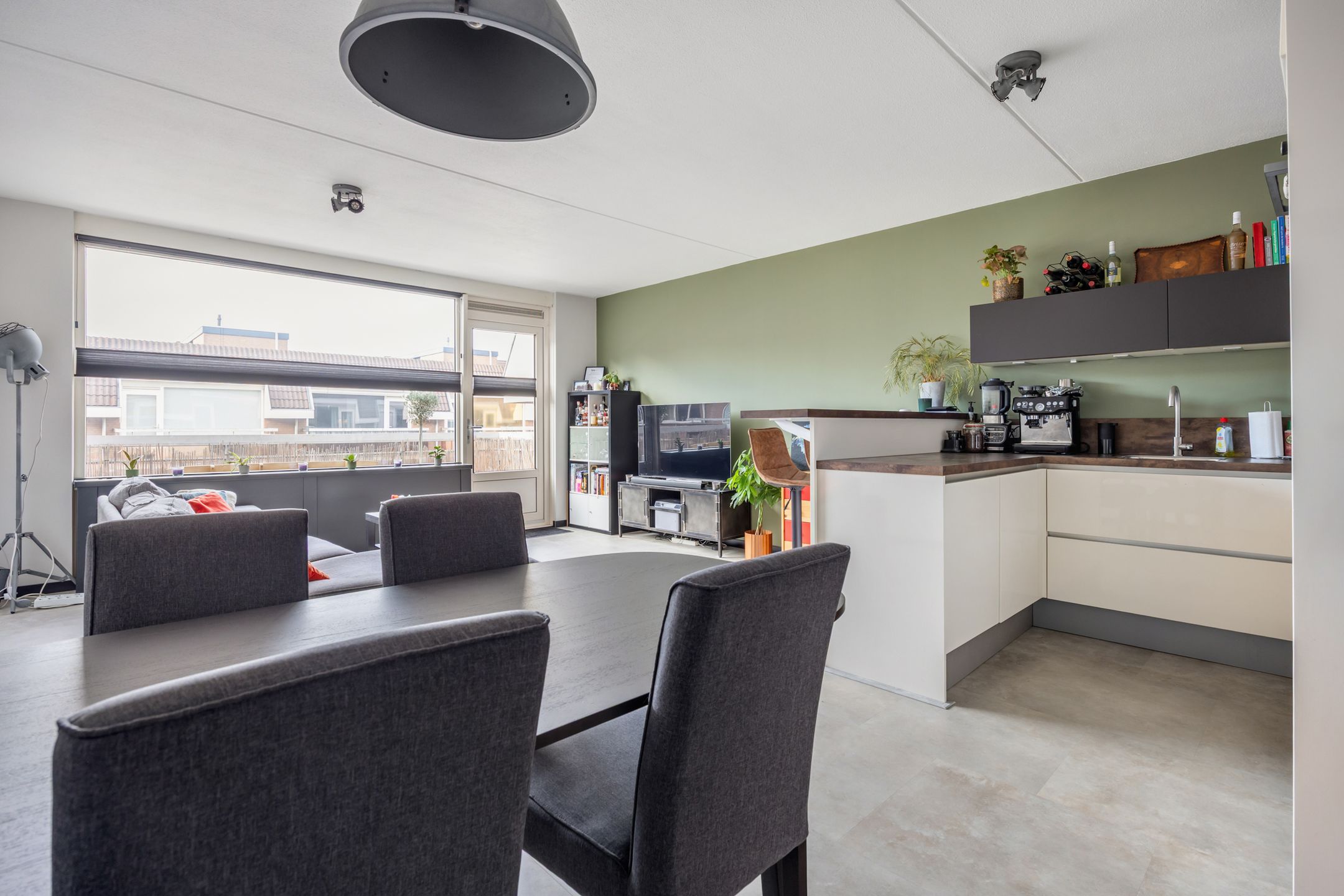 Foto 18 van Middellaan 150