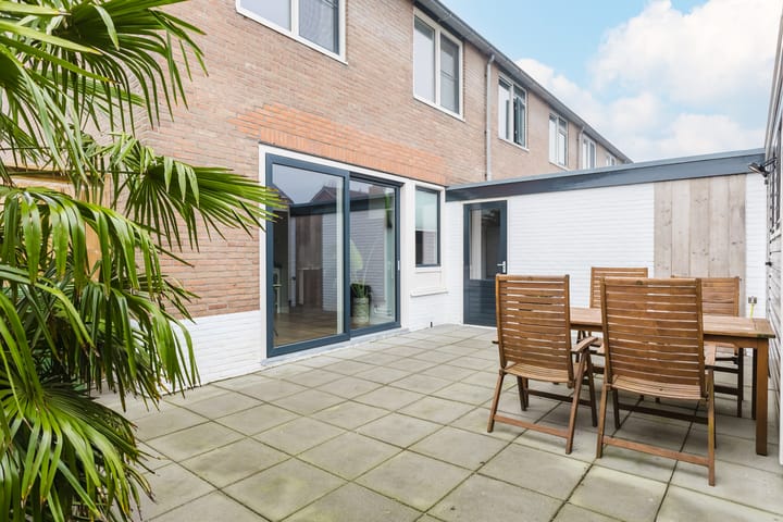 Photo 3 of De Helling 25