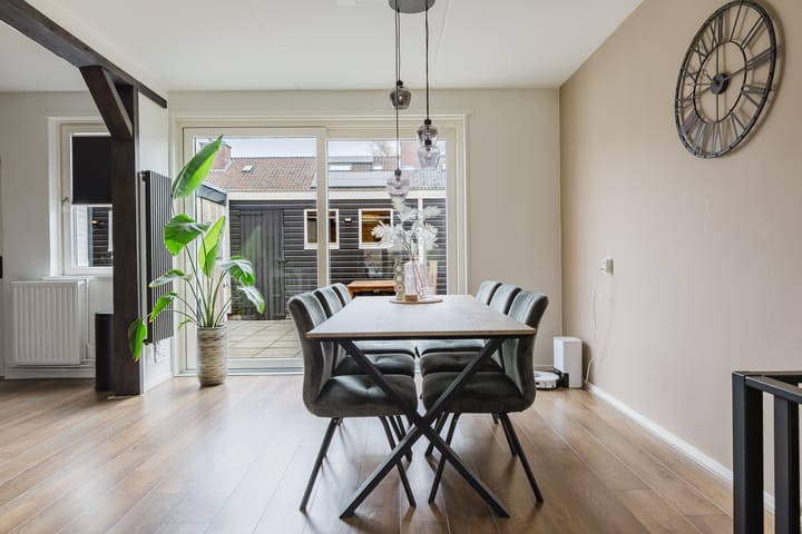 Photo 11 of De Helling 25