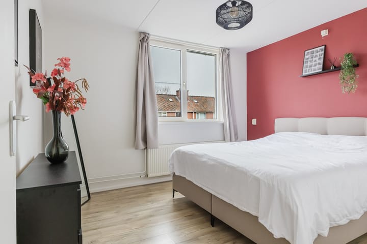 Photo 20 of De Helling 25