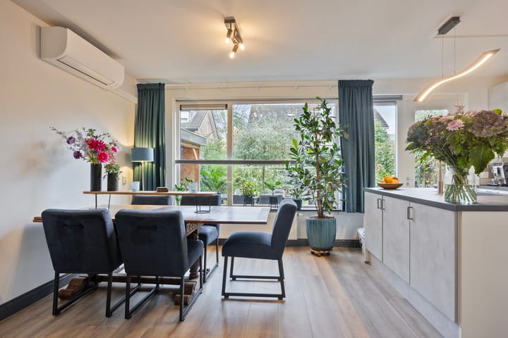 Foto 15 van Oeverstraat 4