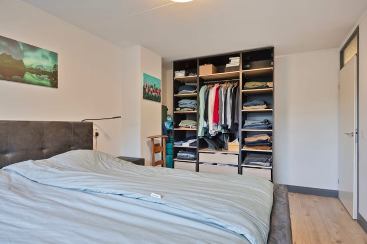 Foto 24 van Oeverstraat 4