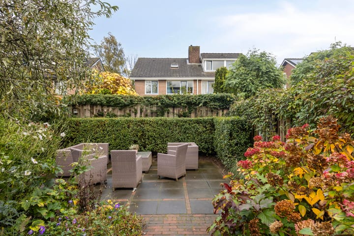 Foto 41 van Oeverstraat 4