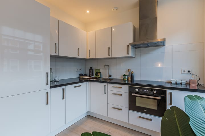 Foto 11 van Woestduinstraat 117-1