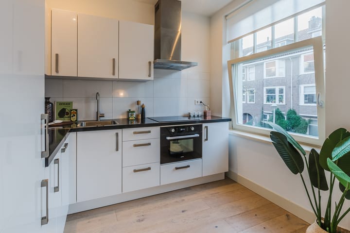 Foto 14 van Woestduinstraat 117-1