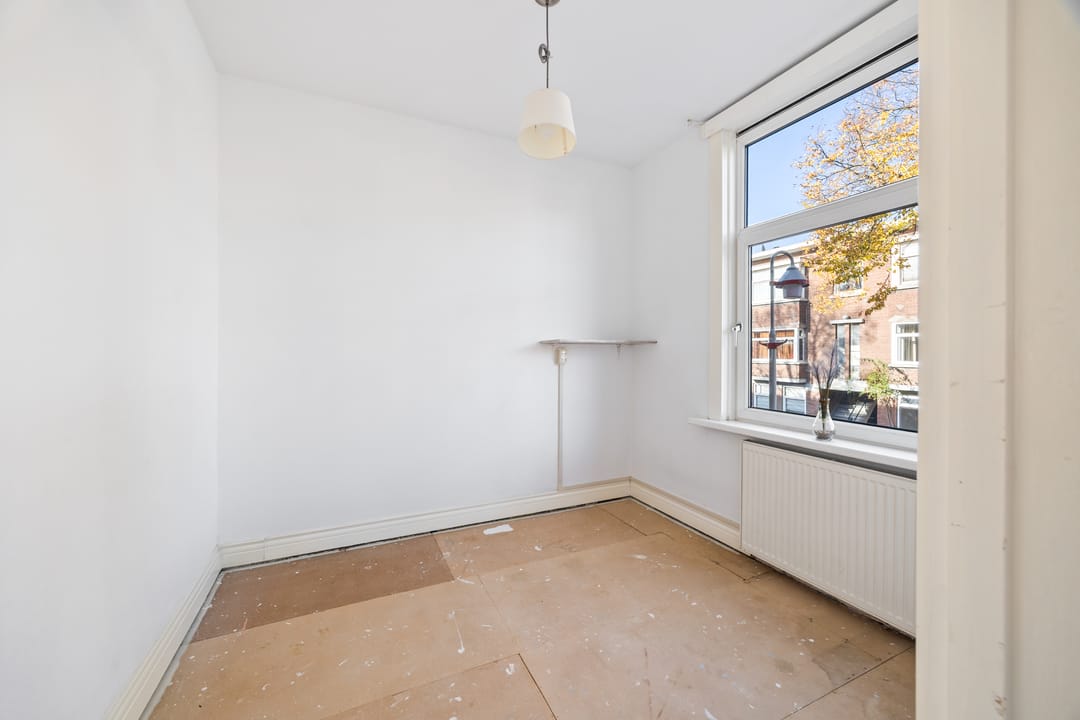 Photo 16 of Linnaeusstraat 212