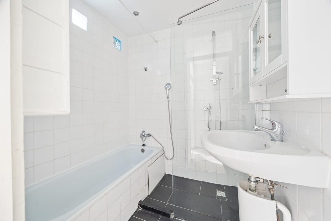 Photo 8 of Linnaeusstraat 212