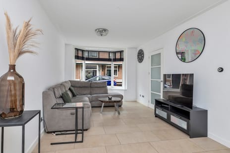 Burgemeester van Nienesstraat 11 secondary image