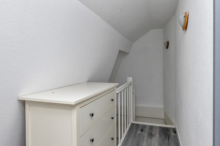 Photo 32 of Burgemeester van Nienesstraat 11