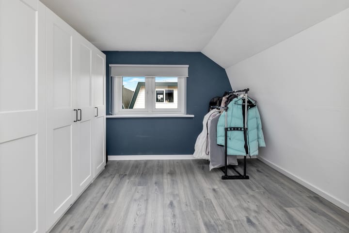 Photo 38 of Burgemeester van Nienesstraat 11