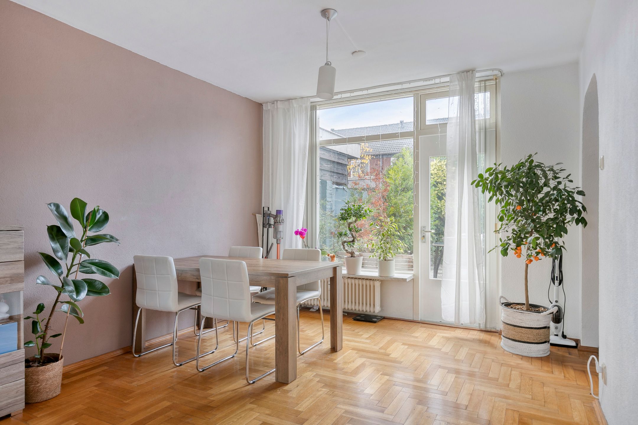 Foto 9 van Wijnruitweg 16