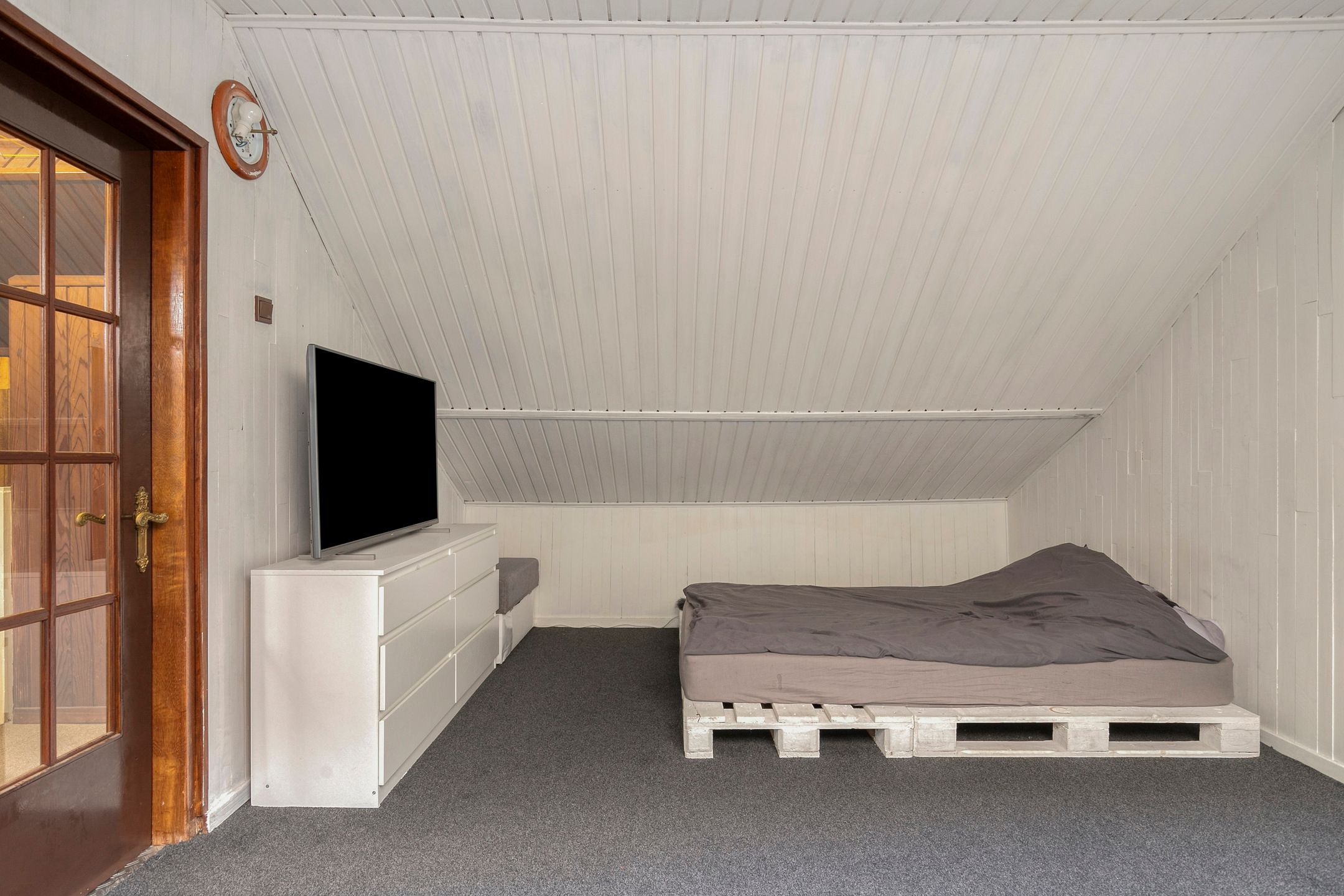 Foto 24 van Wijnruitweg 16