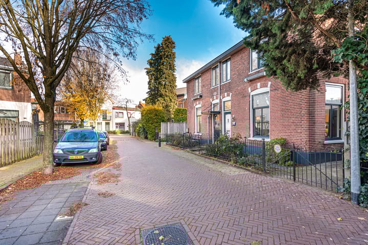 Photo 34 of Bloemstraat 3