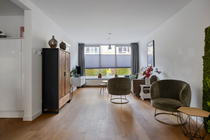 Photo 14 of Chrysantenstraat 39