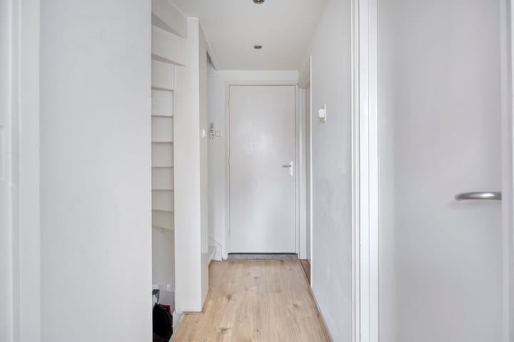 Photo 19 of Chrysantenstraat 39