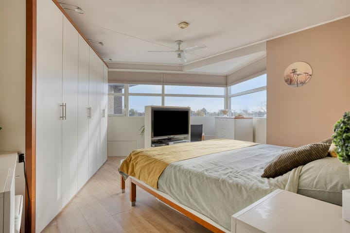 Photo 24 of Amazonelaan 2