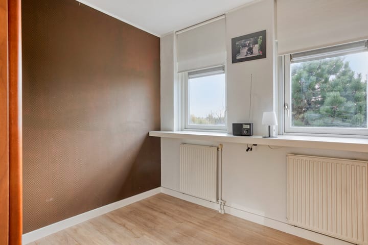 Photo 32 of Amazonelaan 2