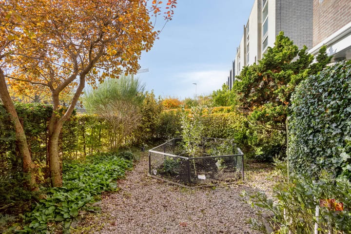 Photo 37 of Amazonelaan 2