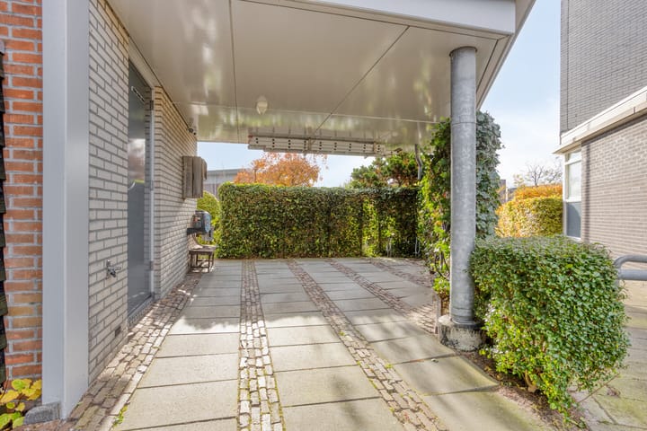 Photo 38 of Amazonelaan 2