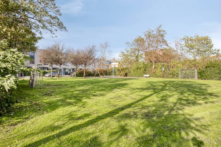 Photo 43 of Amazonelaan 2