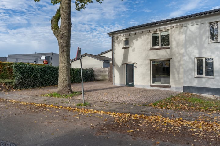 Photo 26 of Koningin Wilhelminastraat 79