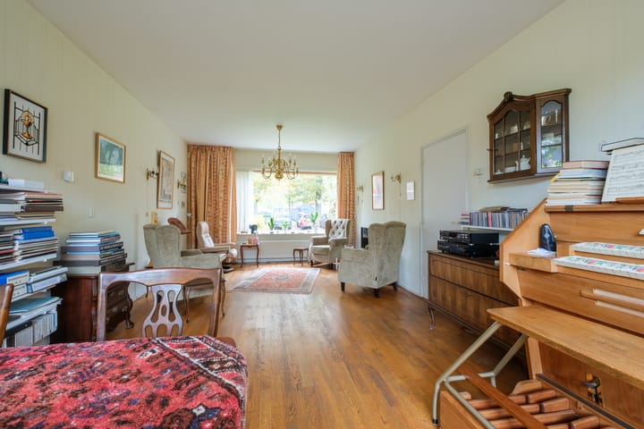 Photo 13 of Meester Neuteboomstraat 52