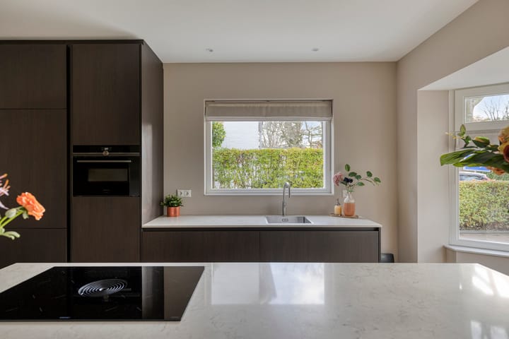 Foto 10 van Nassaustraat 18