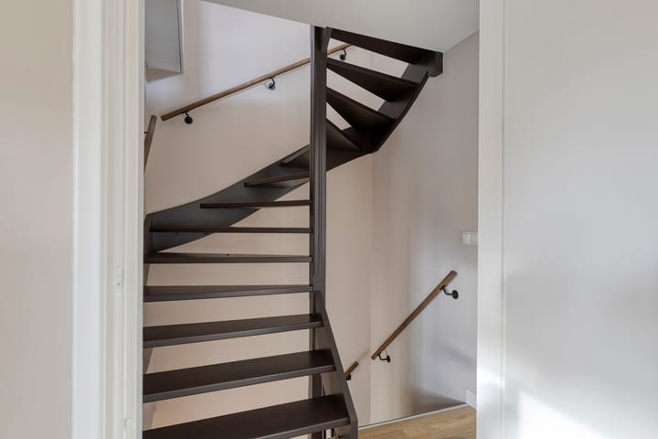 Foto 16 van Nassaustraat 18